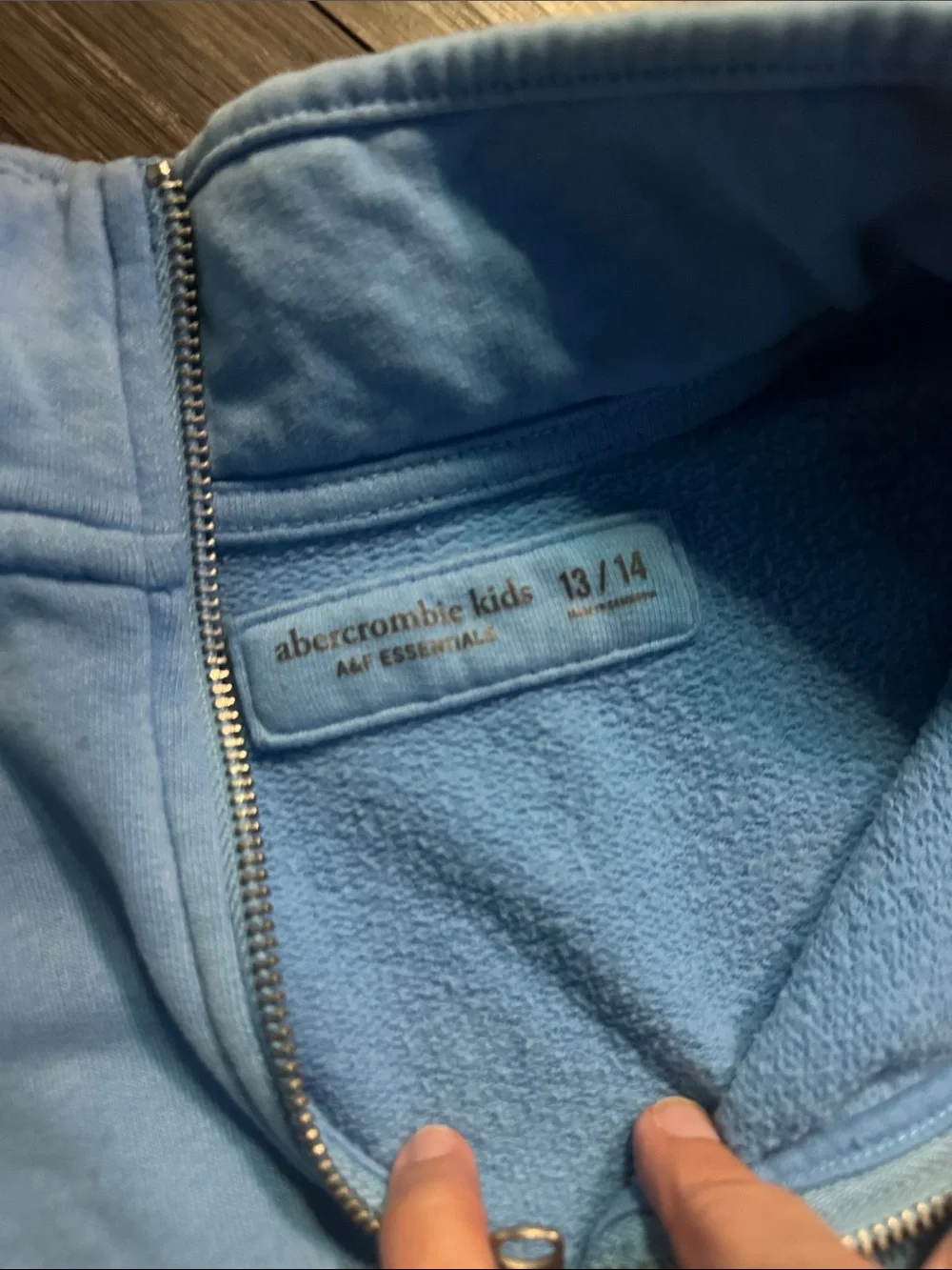 Abercrombie Light Blue Half-Zip Pullover Sweater & shorts